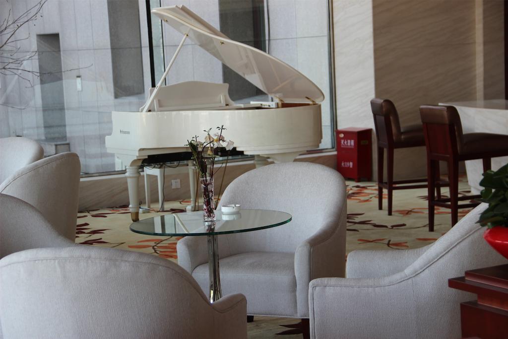 Dalian Southern Airline Pearl Hotel Экстерьер фото