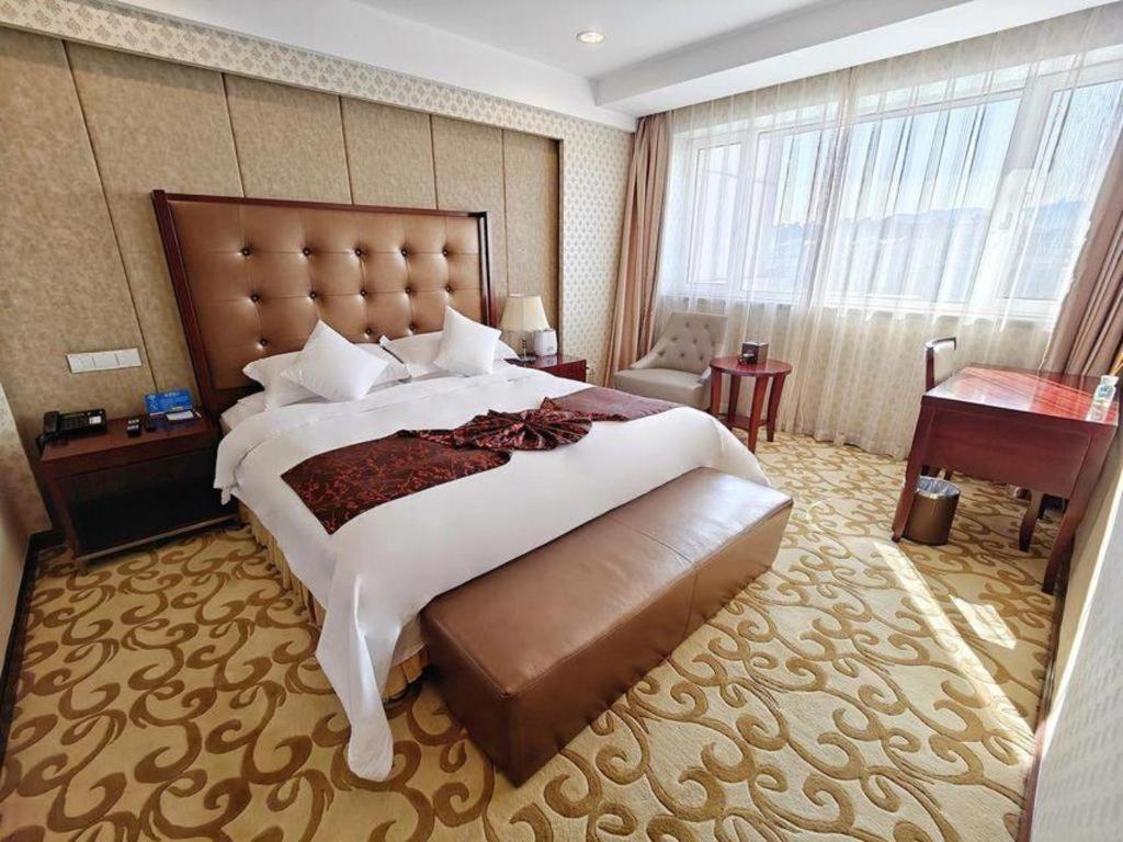 Dalian Southern Airline Pearl Hotel Экстерьер фото